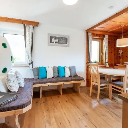Cozy In Tyrol Near Area