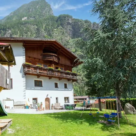 Holiday home Cozy In Tyrol Near Area
