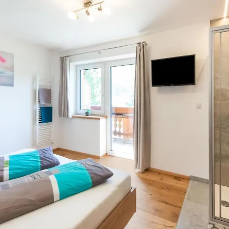 Holiday home Cozy In Tyrol Near Area Oetz