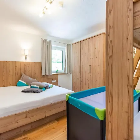 Holiday home Cozy In Tyrol Near Area Oetz